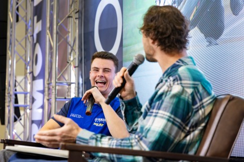 intermot_24_018_045